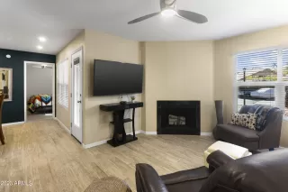 Photo #1: 6517887 Listing 