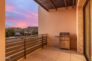 Photo #6: 6518003 Listing