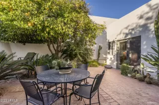 Photo #2: 6518014 Listing