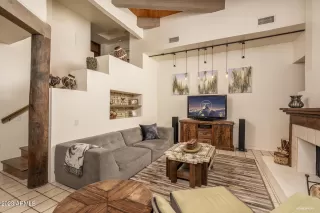 Photo #5: 6518014 Listing