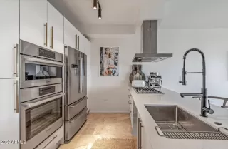 Photo #1: 6518157 Listing