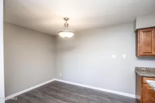 Photo #4: 6518296 Listing