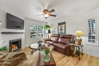 Photo #1: 6518302 Listing 