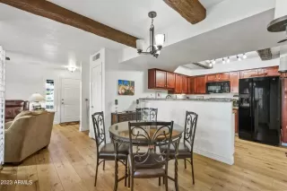 Photo #4: 6518302 Listing 