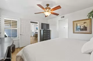 Photo #6: 6518302 Listing 