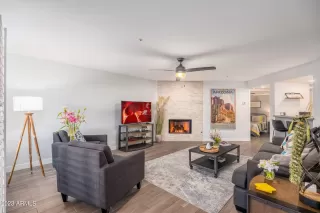 Photo #3: 6518585 Listing