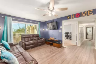 Photo #4: 6518593 Listing