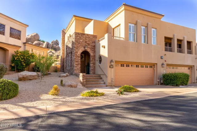 MLS: 6518599 Condo For Sale