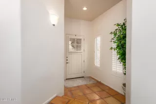 Photo #2: 6518599 Listing