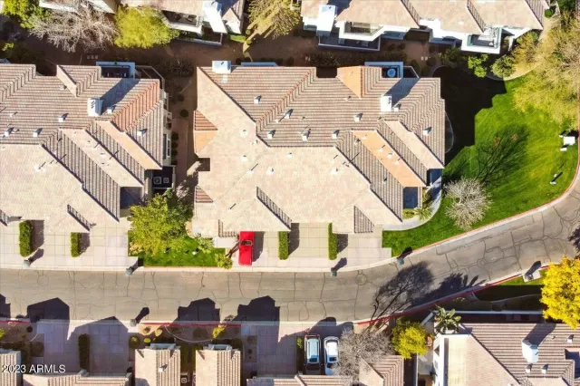 MLS: 6518820 Condo For Sale