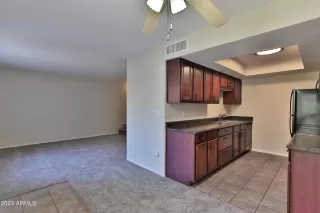 Photo #2: 6518849 Listing