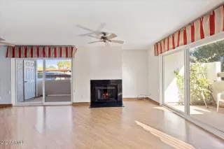 Photo #5: 6518934 Listing 