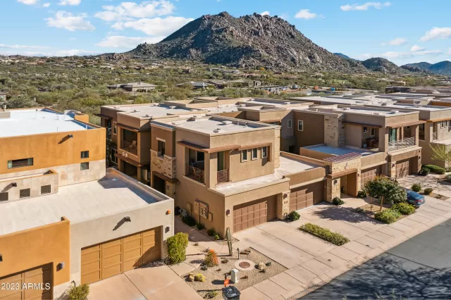 MLS: 6519243 Condo For Sale