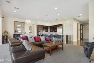 Photo #6: 6519243 Listing 
