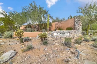 Photo #2: 6519649 Listing 