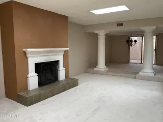 Photo #3: 6519759 Listing