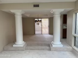 Photo #4: 6519759 Listing