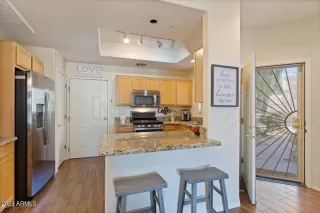 Photo #4: 6519799 Listing