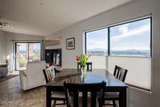 Photo #4: 6519893 Listing