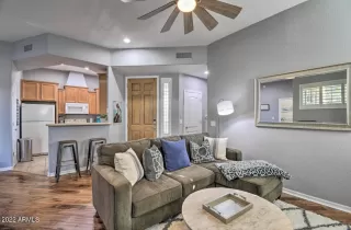 Photo #2: 6520163 Listing