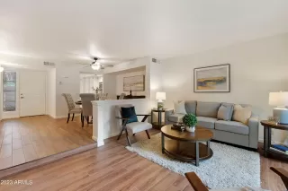 Photo #4: 6520557 Listing 