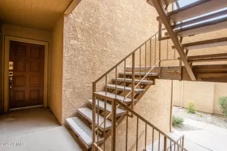 Photo #3: 6520626 Listing