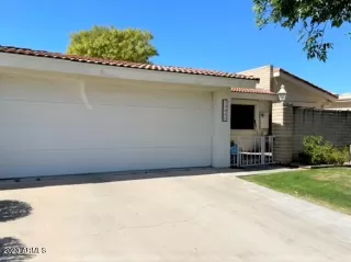 Photo #2: 6521059 Listing