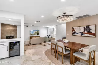 Photo #6: 6521601 Listing 