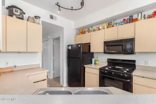 Photo #4: 6521630 Listing 