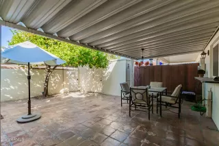 Photo #6: 6521631 Listing