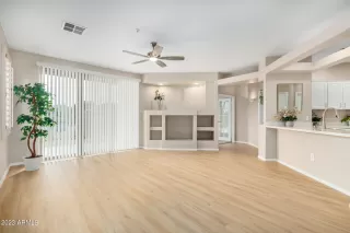 Photo #5: 6521705 Listing 