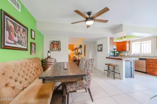 Photo #3: 6521874 Listing