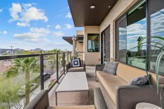 Photo #3: 6522315 Listing