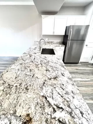 Photo #2: 6522769 Listing