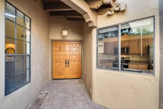 Photo #5: 6522844 Listing