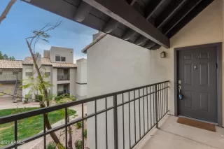 Photo #2: 6522957 Listing