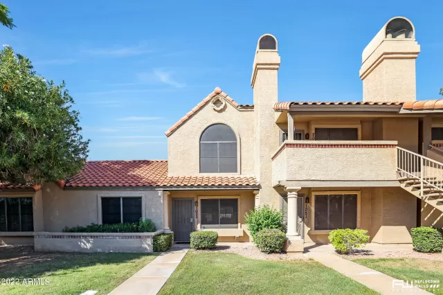 MLS: 6523268 Condo For Sale