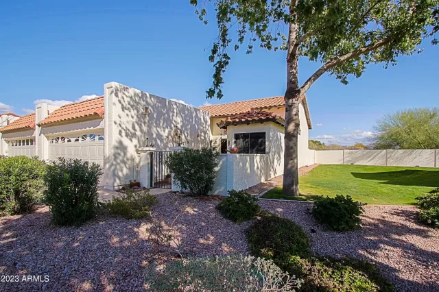 MLS: 6523348 Condo For Sale