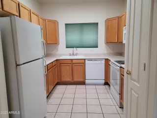 Photo #4: 6523382 Listing