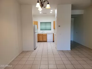 Photo #5: 6523382 Listing