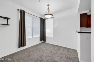 Photo #6: 6523396 Listing