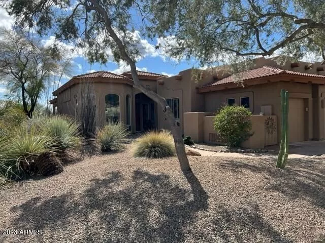 MLS: 6523406 Condo For Sale