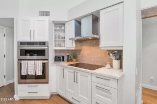 Photo #6: 6523419 Listing