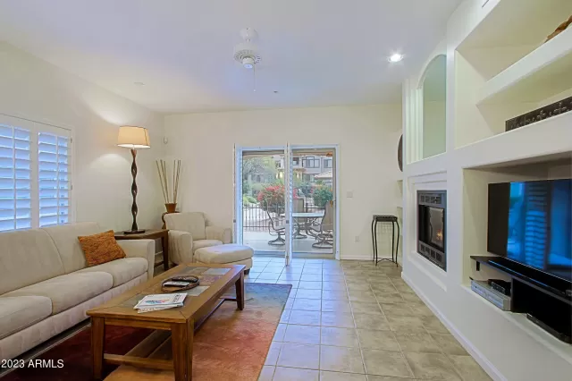 MLS: 6524072 Condo For Sale