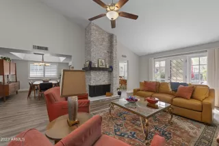 Photo #4: 6524257 Listing 