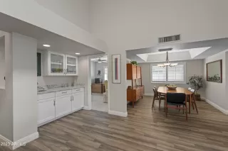 Photo #5: 6524257 Listing 