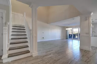 Photo #5: 6524389 Listing