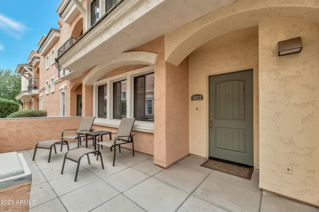 MLS: 6524425 Condo For Sale