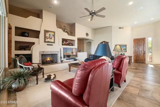 MLS: 6524846 Condo For Sale