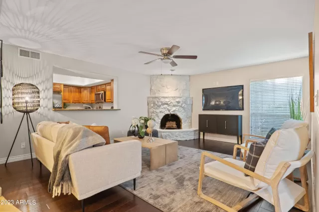 MLS: 6524879 Condo For Sale